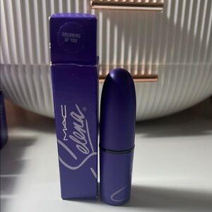MAC Cosmetics Selena Lipstick - Dreaming of You